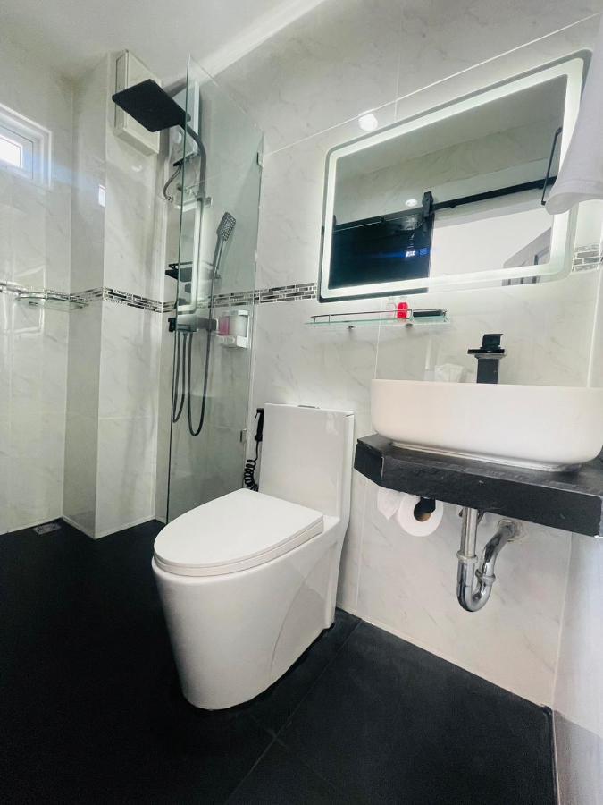 Thonglor Suites Hotel Bangkok Zewnętrze zdjęcie