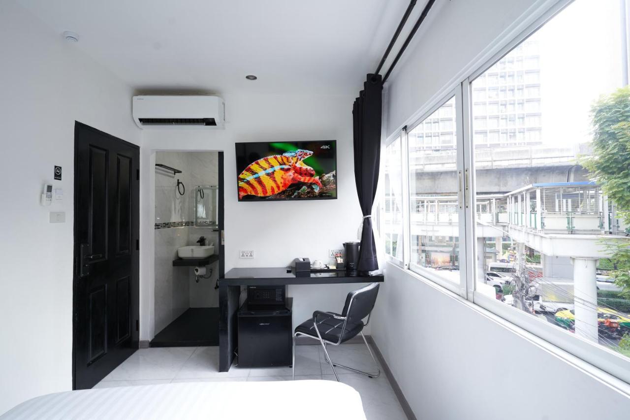 Thonglor Suites Hotel Bangkok Zewnętrze zdjęcie
