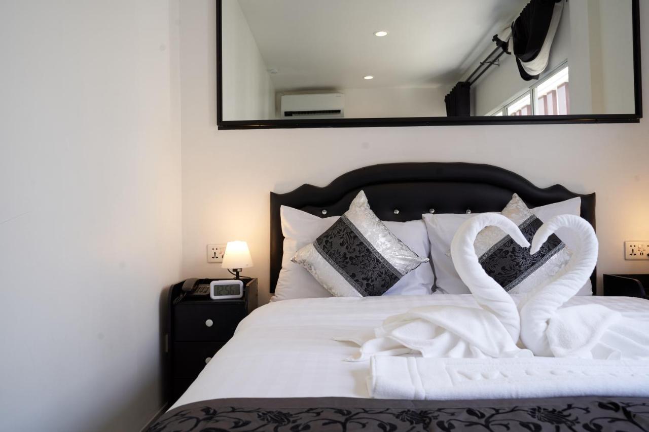 Thonglor Suites Hotel Bangkok Zewnętrze zdjęcie