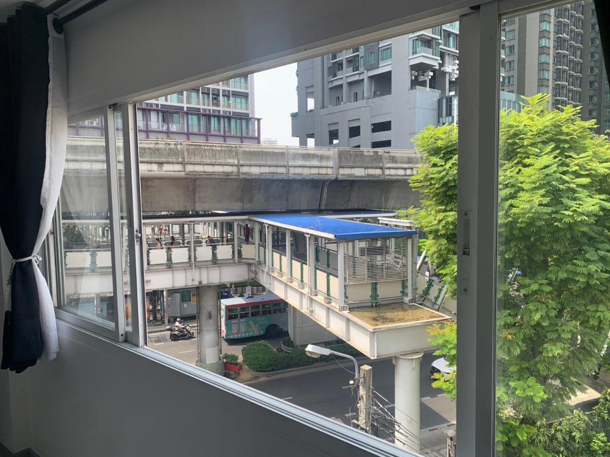 Thonglor Suites Hotel Bangkok Zewnętrze zdjęcie