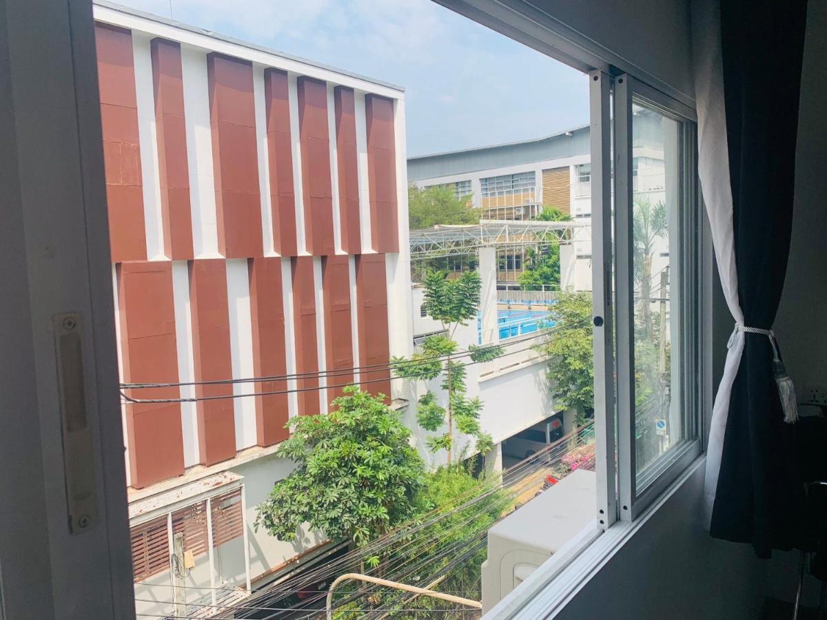 Thonglor Suites Hotel Bangkok Zewnętrze zdjęcie