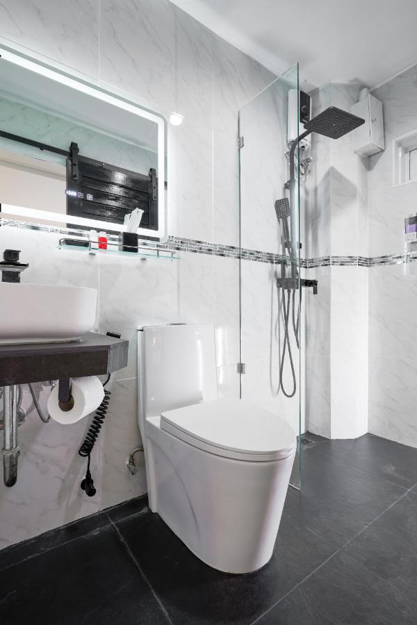 Thonglor Suites Hotel Bangkok Zewnętrze zdjęcie